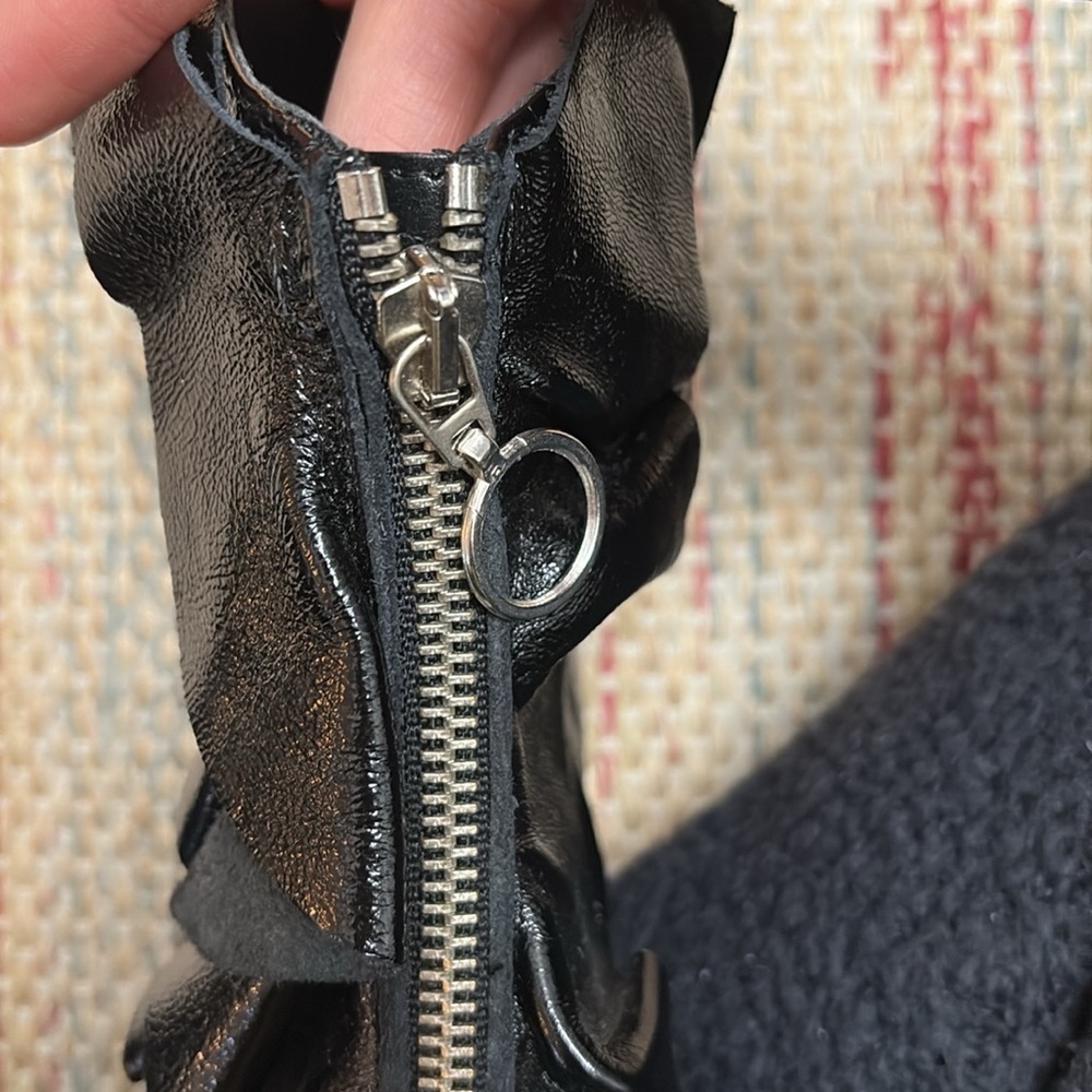 ZARA patent leather kitten heel pointed toe booties with front zipper & ruffles! - Picture 6 of 9